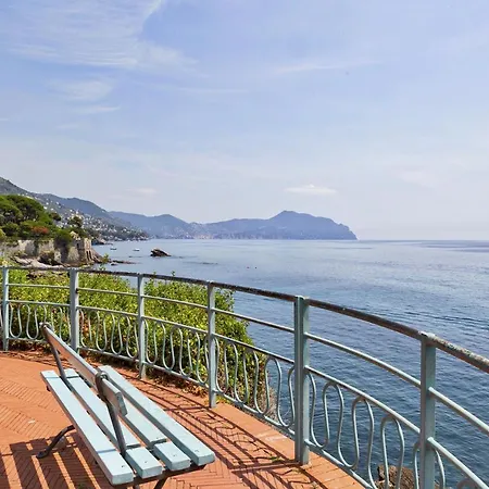 アパート Eden Vista Mare By Wonderful Italy ジェノヴァ